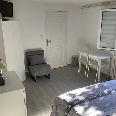 Habitación en casa particular Comme Un Petit
