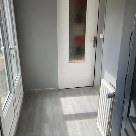 Habitación en casa particular Comme Un Petit Cholet