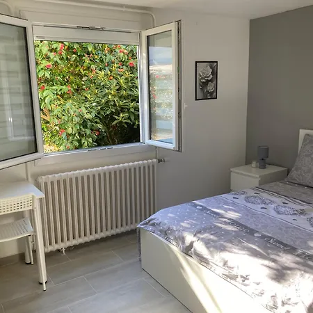 Comme Un Petit Habitación en casa particular *