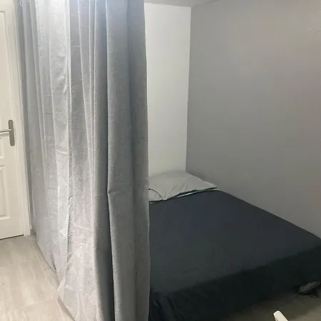 Habitación en casa particular Comme Un Petit