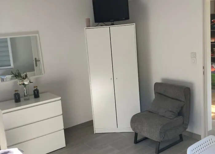 Comme Un Petit شوليه